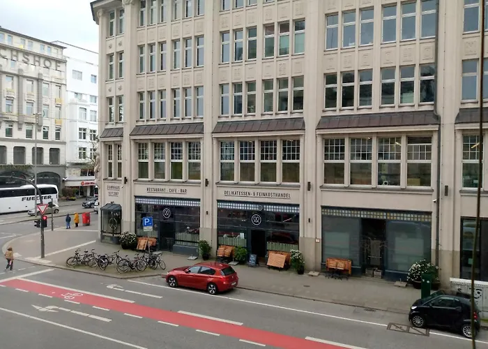 Center 8 Hambourg