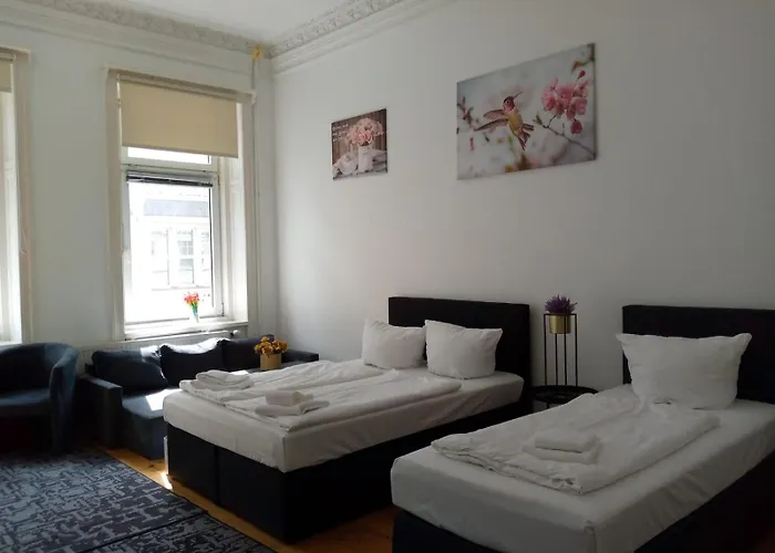 Appartement Center 8 *