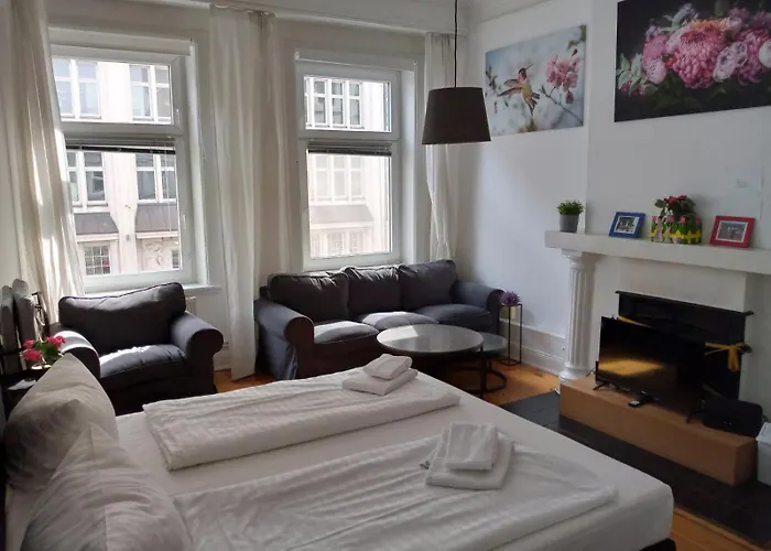Appartement Center 8 *